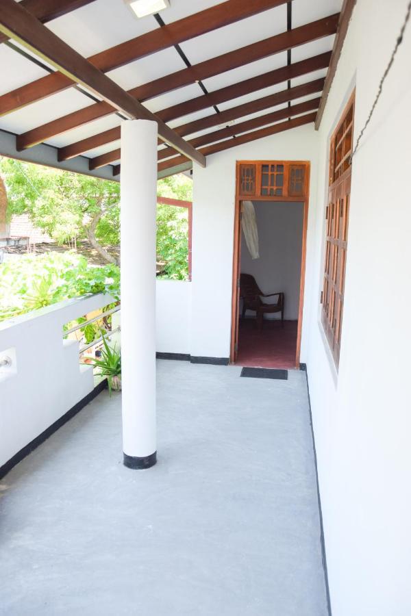 Tharaka Homestay Weligama Exterior foto