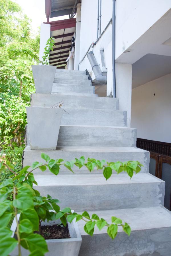 Tharaka Homestay Weligama Exterior foto